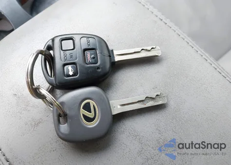 2005 Lexus Es 330 из США, поврежденный, VIN JTHBA30G555126626